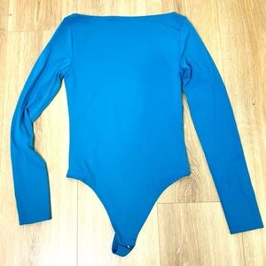 Aritzia Babaton contour bodysuit size small